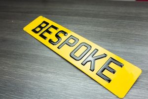 Placa de matrícula acrílica de espejo personalizada delantera y trasera 3D 4d letras de GEL acrílico negro amarillo placas de matrícula de coche - Product Image 3