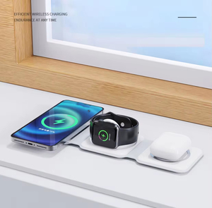 ลดราคา! ที่ชาร์จไร้สาย 3 in 1 แบบพับได้ สำหรับโทรศัพท์มือถือ - Product Image 4