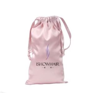 Bolsas de Satén para Pelucas con Cordón, Personalizadas con Logotipo Impreso en Serigrafía, Color Rosa, para Empaque de Extensiones de Cabello - Product Image 5