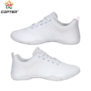 Chaussures de <span class=keywords><strong>cheerleading</strong></span> professionnelles personnalisées en gros pour hommes et femmes, blanches et noires, avec strass, fabriquées par Cheer Shoes Factory - Product Image 2
