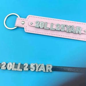 Porte-clés en cuir personnalisé avec nom d'idole et strass, porte-clés en cuir PU avec lettres - Product Image 4