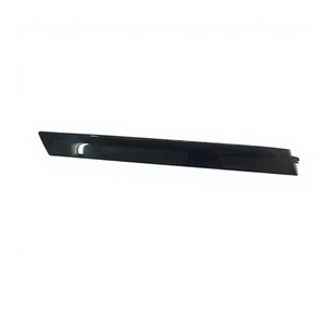 Spoiler de pare-chocs arrière noir OEM 8U0854816 pour <span class=keywords><strong>Audi</strong></span> Q3 (2013-2019) avec garniture de vitre arrière - Product Image 4