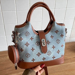 2026 New Retro Embroidery Ladies Handbag Multi-use Crossbody Bag With <b>Small</b> Round <b>Purse</b> Fashion Daily Women Shoulder Tote Bag - Product Image 3