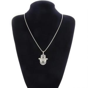 Accessoire spirituel festif du Ramadan, œil maléfique du Ramadan et motif islamique, bijoux en acier inoxydable, collier main de Hamsa du Ramadan - Product Image 4