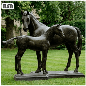 Estatua de Bronce de Tamaño Real de una Cría y una Madre Caballo, Escultura de Metal Fundido para Jardín, Parque, Villa o Paisajismo - Product Image 1