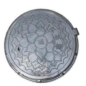 전문 제조 업체의 사각 연성 철 주조 정화조 맨홀 커버 잘 커버 700*700 블랙 페인트 <span class=keywords><strong>OEM</strong></span> 가능 - Product Image 4