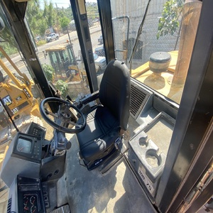 รถตักล้อยาง CAT 950G สภาพดี ใช้งานน้อย ประสิทธิภาพสูง มือสอง - Product Image 6