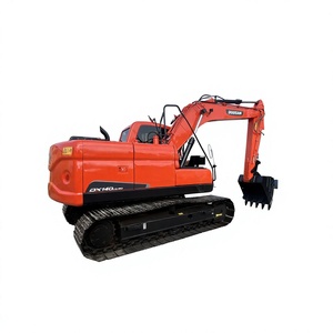 Excavadora de cadenas Doosan DX140LC-9C de 15 toneladas con cazo de excavación, color rojo, hidráulica Kawasaki, hidráulica ENERPAC, usada - Product Image 1