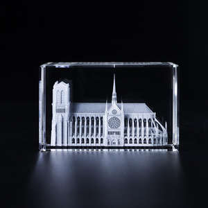 Vente en gros d'usine, souvenirs en cristal vierge pour gravure au laser, cube 3D en cristal, Tour Eiffel, Arc de Triomphe, Louvre, Notre-Dame - Product Image 5