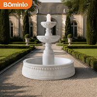 Grande fontaine de jardin extérieure en marbre blanc à 3 niveaux, bassin cannelé, sculpture artisanale, élément aquatique pour hôtel, villa, cour et aménagement paysager