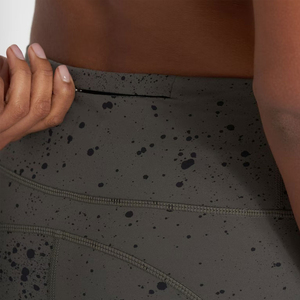 Leggings de yoga pour femmes à taille haute, design optimal, couleur unie tendance, matériau personnalisé de haute qualité pour la gym et le yoga - Product Image 5