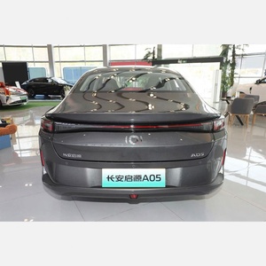 2025 Changan Qiyuan A05 coche de gasolina eléctrico híbrido Vehículo de nueva energía Venta caliente COMERCIO DE China - Product Image 6