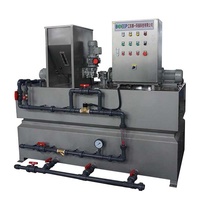 Système de dosage chimique pour le traitement de l'eau, machine de dosage automatique de polymères et unité de remplissage