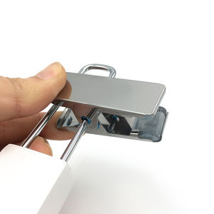 Ganchos de madera blancos al por mayor de alta calidad, ganchos de madera personalizados con logotipo para exportación al por mayor. - Product Image 5