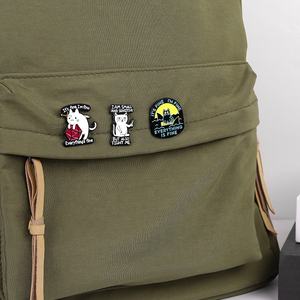 2023 va <span class=keywords><strong>bene</strong></span> sono Fine smalto Pin personalizzato divertente gatto squali spada spilla distintivo risvolto gattino animale gioielli regalo per bambini amici - Product Image 3