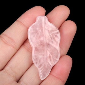 Sculpture de <span class=keywords><strong>feuilles</strong></span> en cristal naturel sculptée à la main, feuille d'agate de 47 mm, pierre de guérison, figurine, collection de pierres précieuses, décoration de bureau à domicile, cadeau - Product Image 5