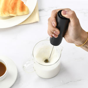 Bestseller Elektrischer wiederauf ladbarer Kaffee-Milchschäumer-Getränke mischer aus Edelstahl mit Ständer - Product Image 3