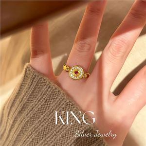 King Silver Jewelry Lucky Hand Ring Set Pave Setting Flower Design Women's Fashion Ring Gift - Product Image 2