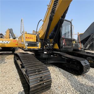 รถขุดขนาดกลางพร้อมเครื่องยนต์ทรงพลังและระบบควบคุมที่ราบรื่น รถขุด Sany รุ่น SY215C มือสอง สำหรับงานดิน - Product Image 4