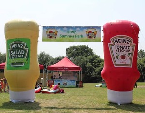 Réplica de bota inflable gigante amarilla con soplador para exhibición de tienda de zapatos, globo modelo de bota hinchable - Product Image 2