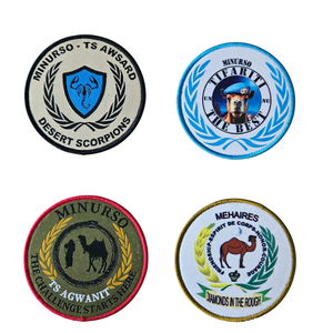 Insignes de broderie d'étiquettes tissées personnalisées Conception de logo personnalisé <span class=keywords><strong>Tissu</strong></span> haute densité <span class=keywords><strong>pour</strong></span> vestes chemises pantalons sacs chapeaux vêtements - Product Image 2
