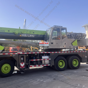Original Zoomlion 55 Ton <b>Used</b> <b>Truck</b> <b>Crane</b> ZTC550V Verified Quality Mobile <b>Crane</b> for Sale - Product Image 5