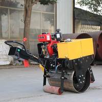 Compacteur vibrant portatif à tambour unique de 4 tonnes pour la réparation de chaussées et le compactage de sols en asphalte et de fondations de fossés
