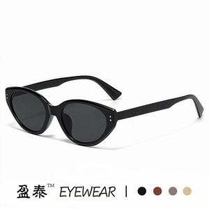 แว่นตา แว่นกันแดดทรงแคทอาย สีดำ UV400 สำหรับทุกเพศ - Product Image 1