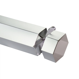 Caja de Regalo de Lujo con Diseño Especial en Forma de Caramelo para Crema de Manos y Humectante Facial Navideño - Product Image 6