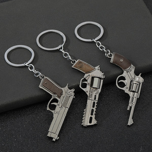 Llavero de Metal con Forma de Pistola Revólver, Modelo de Arma de Juego, en Oferta - Product Image 2