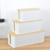 Boîte de gestion de câbles rectangulaire en plastique avec clips et organiseur de fils pour dissimuler les multiprises et les prises électriques - Écologique