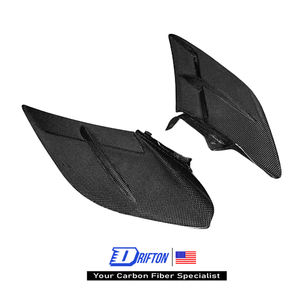 Paneles de admisión laterales de fibra de carbono estilo Caprist para Ferrari 488 GTB - Product Image 2