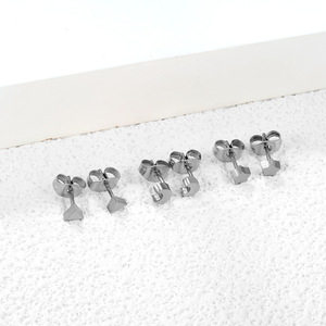 Pendientes geométricos con forma de estrella y triángulo, de aleación de zinc, en tono dorado, para mujer, joyería de moda. - Product Image 2
