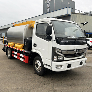 XONGFENG Captain 6000L Asphalt <b>Bitumen</b> Distributor Truck With Large Volume Pump System White Color - Product Image 1