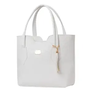 Sac à main en crochet pour femme Fana Kailila, décoré d'une chaîne en diamant blanc, élégant sac fourre-tout à bandoulière pour un usage quotidien - Product Image 3