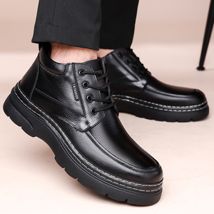 Bottes à lacets en cuir véritable pour hommes, bout rond, doublure en fourrure, semelle extérieure en caoutchouc, bottes d'hiver chaudes antidérapantes pour la neige - Product Image 4