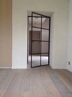Ventanas Francesas de Acero con Marco Delgado y Apertura Manual para Proyectos de Villas, Hoteles y Apartamentos de Lujo