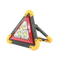 Lampe de travail de réparation de voiture de charge USB Lampe de secours de camping en plein air Lampe d'avertissement triangulaire multifonctionnelle