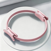 Cercle de Pilates flexible avec revêtement TPE souple pour un entraînement corporel efficace et doux