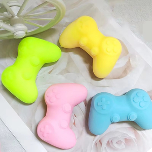 Jouet anti-stress Jincan en TPR à rebond lent, contrôleur de jeu souple, idéal pour soulager l'anxiété des enfants, cadeau parfait - Product Image 3