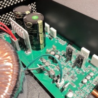 Peralatan suara 2 saluran, kelas H 2X400w kuat 2 saluran Audio Amplifier profesional untuk Subwoofer