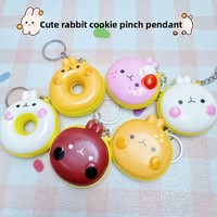 Lot de 24 Biscuits Lapin Squishy Adorables – Porte-clés Anti-stress Sensoriel pour Enfants de 8 Ans et Plus