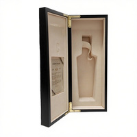 Boîte-cadeau de whisky de luxe personnalisée, vitrine en bois avec logo en métal pour le stockage des championnats