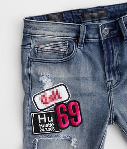 ג'ינס סקיני כחול בגזרת סטונ-ווש, אופנת רחוב לגברים, איכות גבוהה, בסגנון Y2K, עם רקמה בד, אינדיבידואליות פאנקית. - Product Image 6