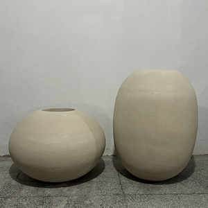 Pot de fleurs moderne et simple, grand format, pour extérieur/intérieur, en fibre de verre, écologique, pour utilisation dans les centres commerciaux, les hôtels, sur le sol - Product Image 4