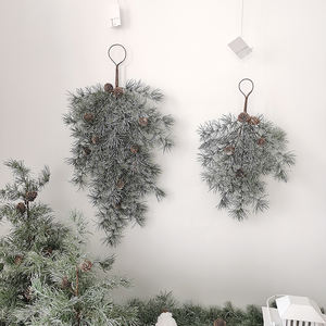 Larme butin tenture murale de Noël guirlandes de Noël pour porte d'entrée - Product Image 5