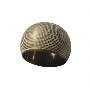 Porte-serviettes en laiton gravé, écologique, patine bleue, décoration de table pour restaurants et hôtels, porte-serviettes en métal - Product Image 3