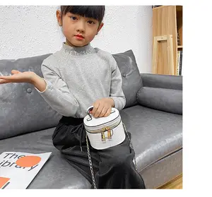 Fashion Candy Color Kids borse 2023 Single Kids Designers portamonete per ragazze dalla cina