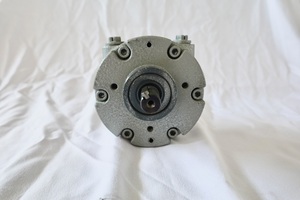 محرك هوائي خفيف الوزن بقوة 0.69 كيلوواط قابل للتخصيص من 2AM لتطبيقات صناعية متنوعة - Product Image 4