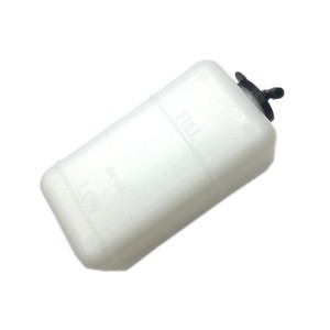 Tanque de agua auxiliar para excavadora Hitachi ZAX60 70 200 230 240-3, montaje con tornillos de plástico - Product Image 1